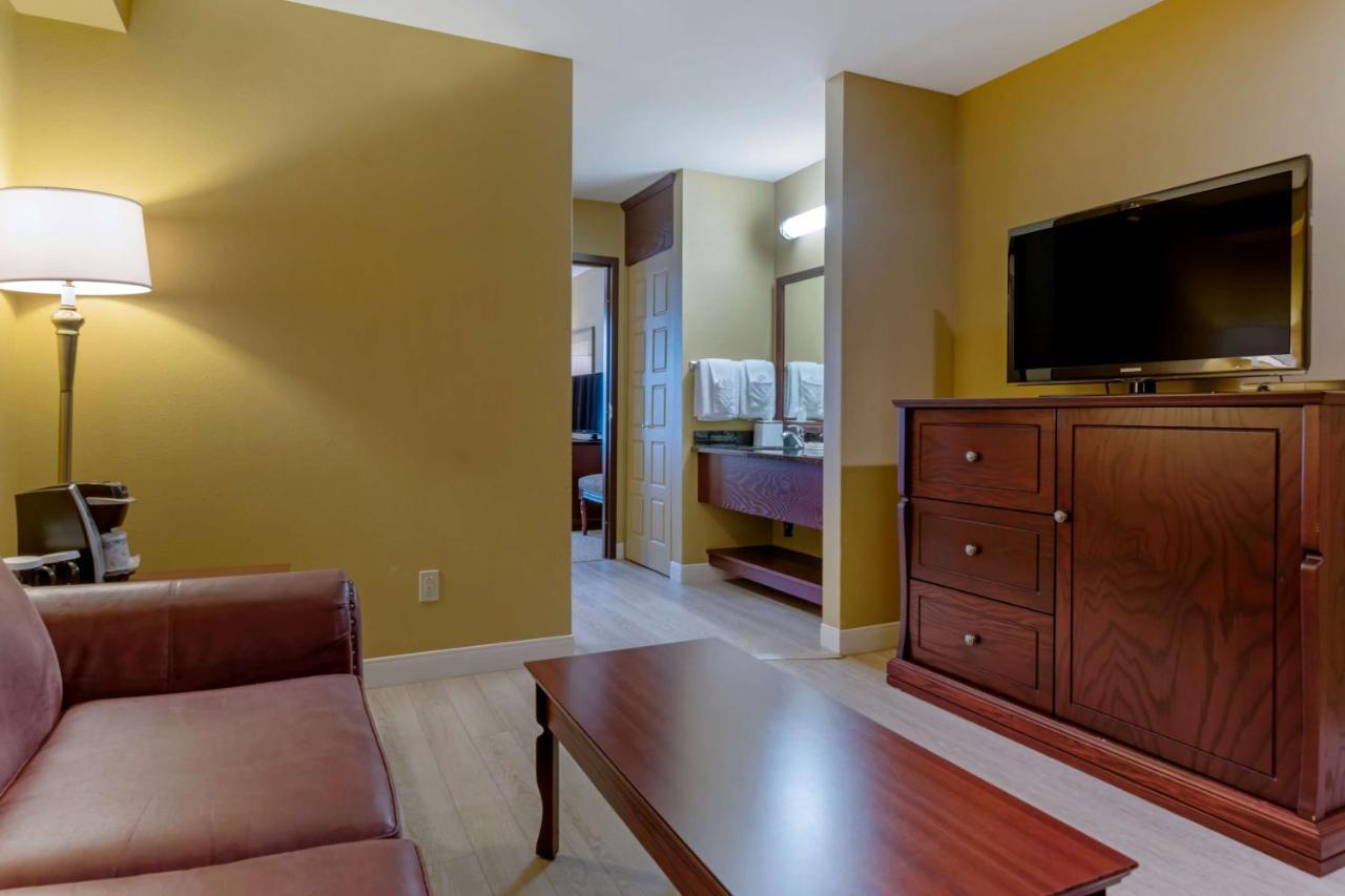 Best Western Plus Grand-Sault Hotel & Suites Εξωτερικό φωτογραφία
